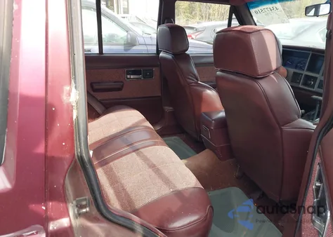 1992 Jeep Cherokee Laredo z USA, uszkodzony, nr VIN 1J4FJ58S1NL170832